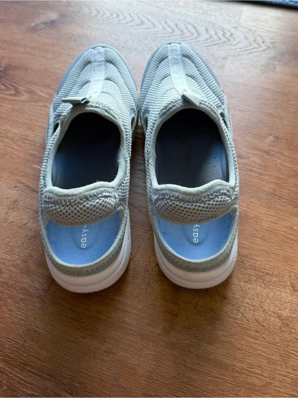 Easy Spirit Trina Slip-ons - Picture 3 of 5